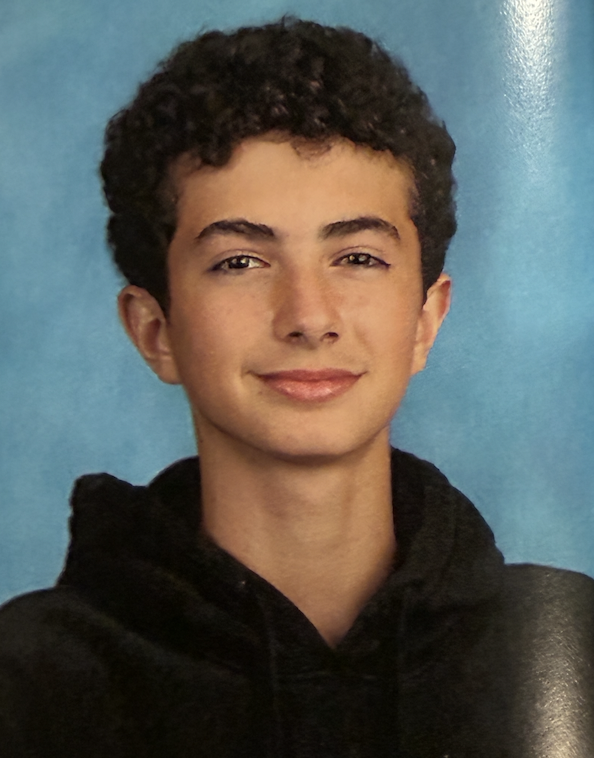 Daniel Ksabi headshot